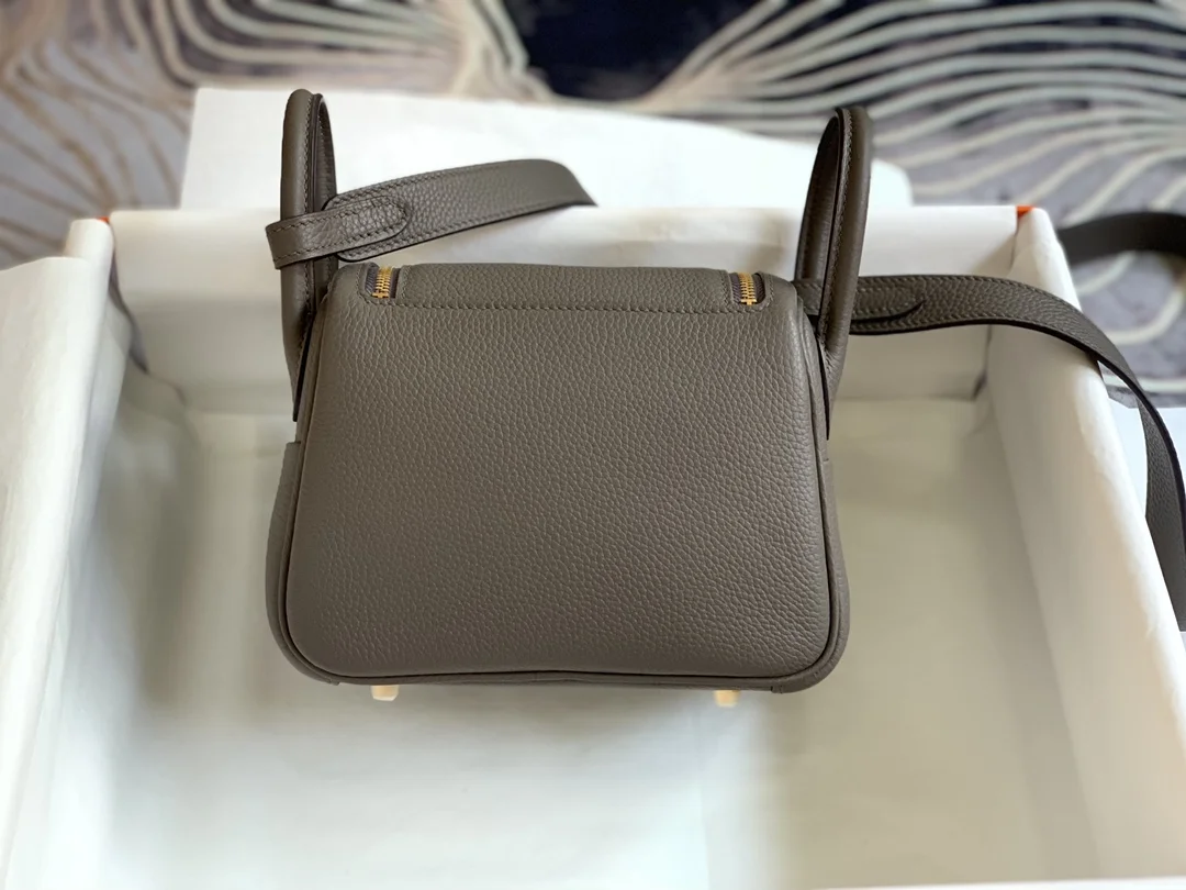HERMES Shoulder Bags TC Leather (Gray-Gold) 19CM H50202608090383 - Image 4