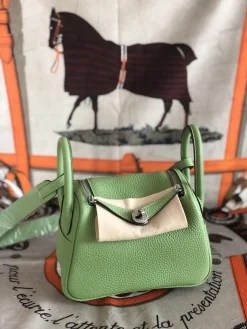 HERMES Shoulder Bags TC Leather (Green) 19CM H50202608090366