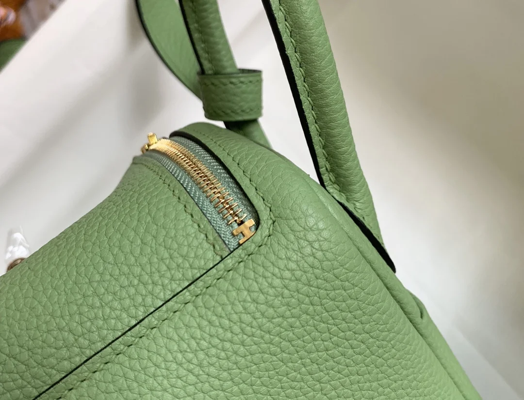 HERMES Shoulder Bags TC Leather (Green-Gold) 19CM H50202608090372 - Image 9