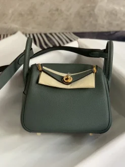 HERMES Shoulder Bags TC Leather (Green-Gold) One Size H50202608090371