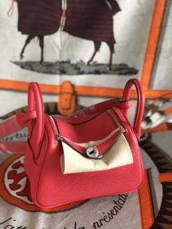 HERMES Shoulder Bags TC Leather (Red-Beige) 19CM H50202608090356