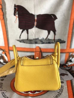Alternative view of HERMES Shoulder Bags TC Leather (Yellow-Gold) 19CM H50202608090361