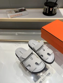 HERMES Slides A60202608030932