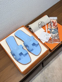 HERMES Slides Calf Leather EU35-40 B00202608031796