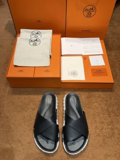 HERMES Slides Calf Leather EU39-44 C20202608032672