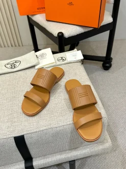 HERMES Slides Calfskin & Lambskin EU35-41 B50202608031000