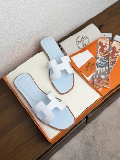 Alternative view of HERMES Slides Calfskin Leather EU35-40 B00202608031775