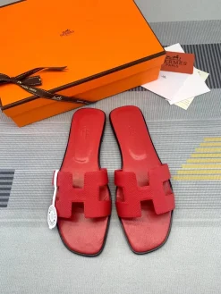 HERMES Slides Calfskin Leather EU35-40 B00202608031790