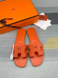 HERMES Slides Leather EU35-40 B00202608031789