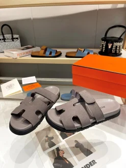 HERMES Slides Microfiber EU35-45 A60202608030936