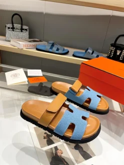 Alternative view of HERMES Slides Microfiber EU35-45 A60202608030938