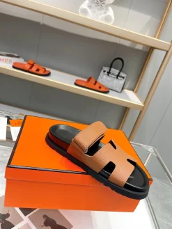 HERMES Slides Microfiber TPU EU35-45 A60202608030946
