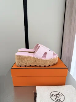 HERMES Slides Suede EU35-41 B70202608032738