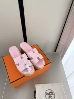 Alternative view of HERMES Slides Suede EU35-41 B70202608032738
