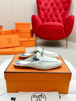 Alternative view of HERMES Slippers Calf Leather EU35-39 C10202608031866