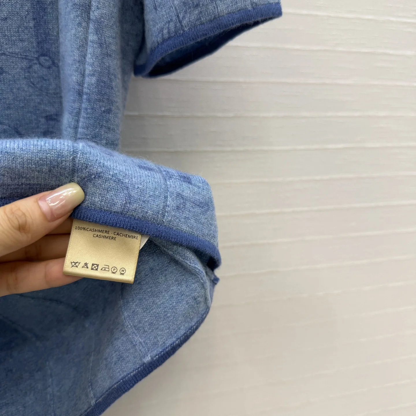 HERMES Sweaters Cashmere S-L C70202608040322 - Image 6