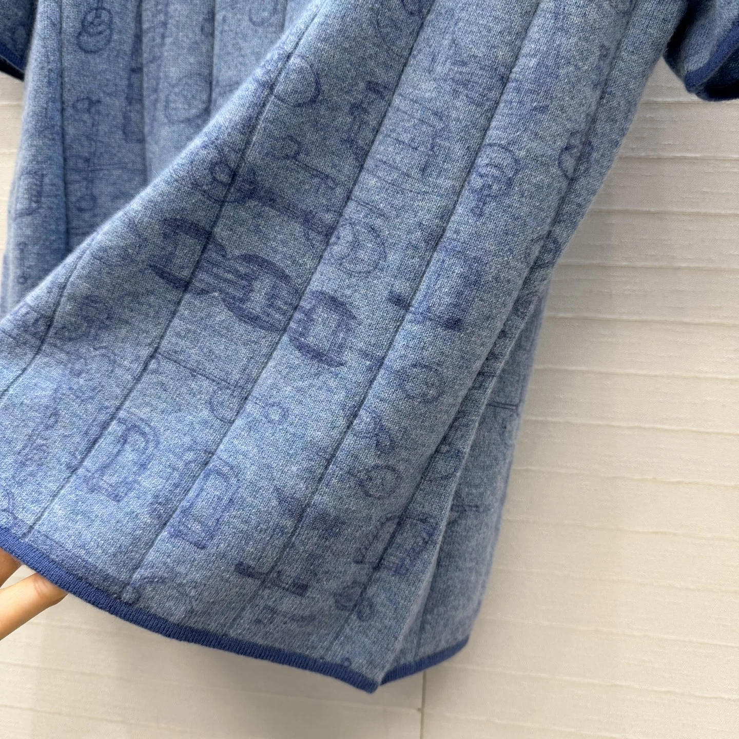 HERMES Sweaters Cashmere S-L C70202608040322 - Image 7