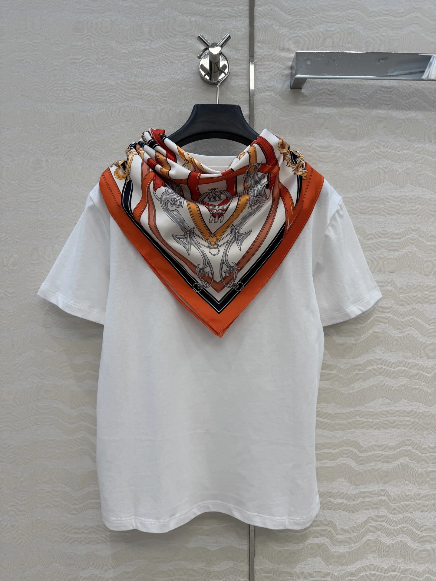 HERMES T-shirts Cotton S-L B20202608040359 - Image 8