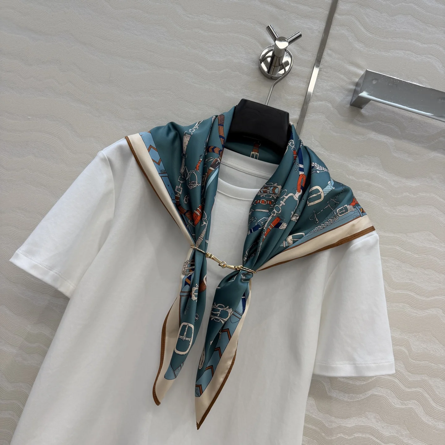 HERMES T-shirts Cotton S-L B20202608041729 - Image 2