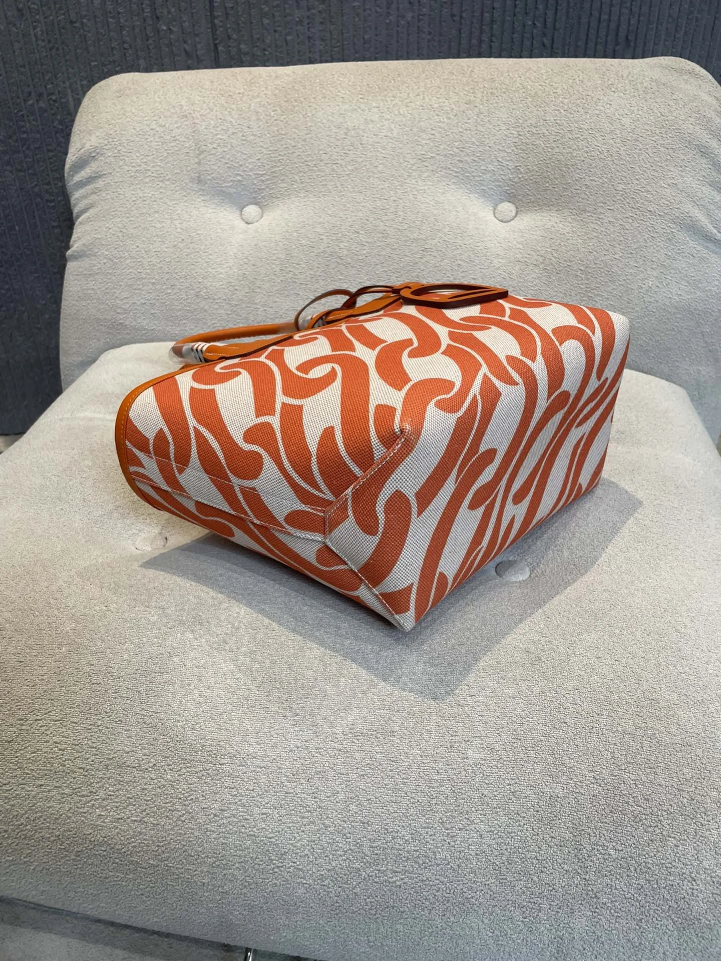 HERMES Top Handle Bags Canvas Calfskin (Orange-White) 25X23X15CM I50202608090676 - Image 6