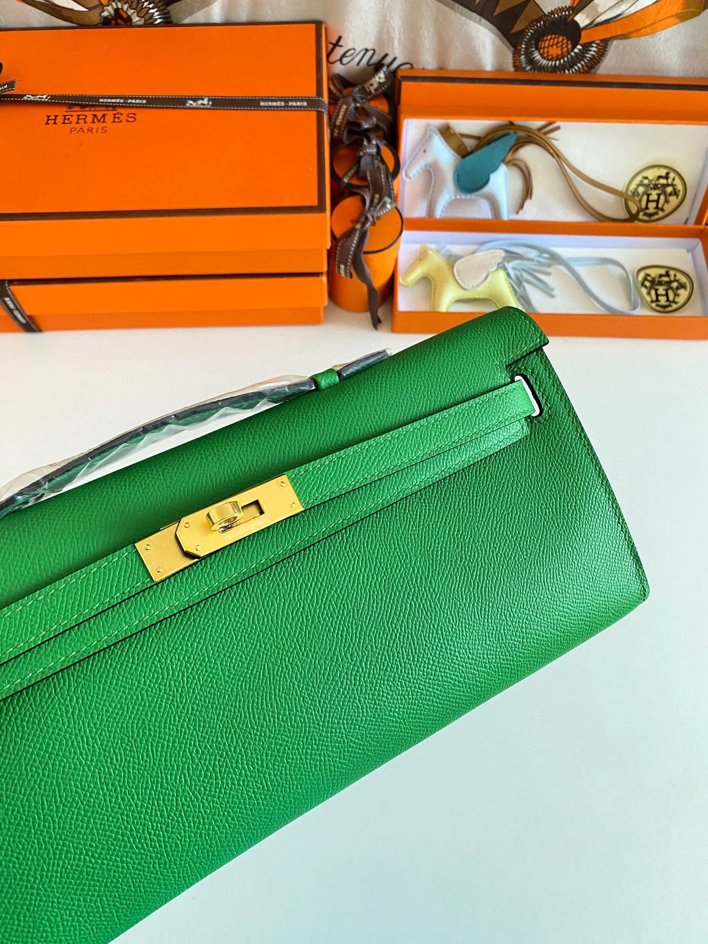 HERMES Top Handle Bags Epsom Leather (Green-Beige) 31CM H00202608091084 - Image 5
