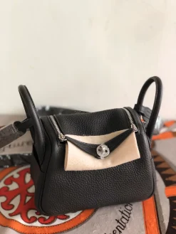 HERMES Top Handle Bags TC Leather (Black) 19CM H50202608090348