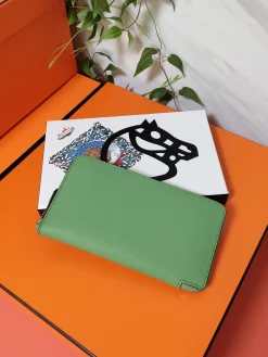 HERMES Wallet Bags Epsom Leather (Green) 20X11CM C80202608091015