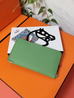 Alternative view of HERMES Wallet Bags Epsom Leather (Green) 20X11CM C80202608091015