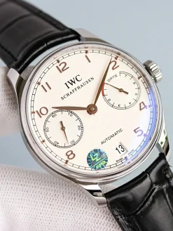 Alternative view of IWC Portuguese Automatic (White-Black-Green-Blue Dial) 40mm A300202608050324