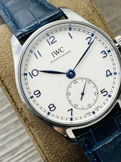 Alternative view of IWC Portuguese Automatic (White Dial) 40mm GR A450202608050138
