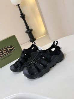 KEEN Sandals A50202608030517