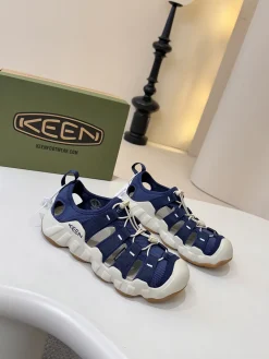 KEEN Sandals A50202608030521