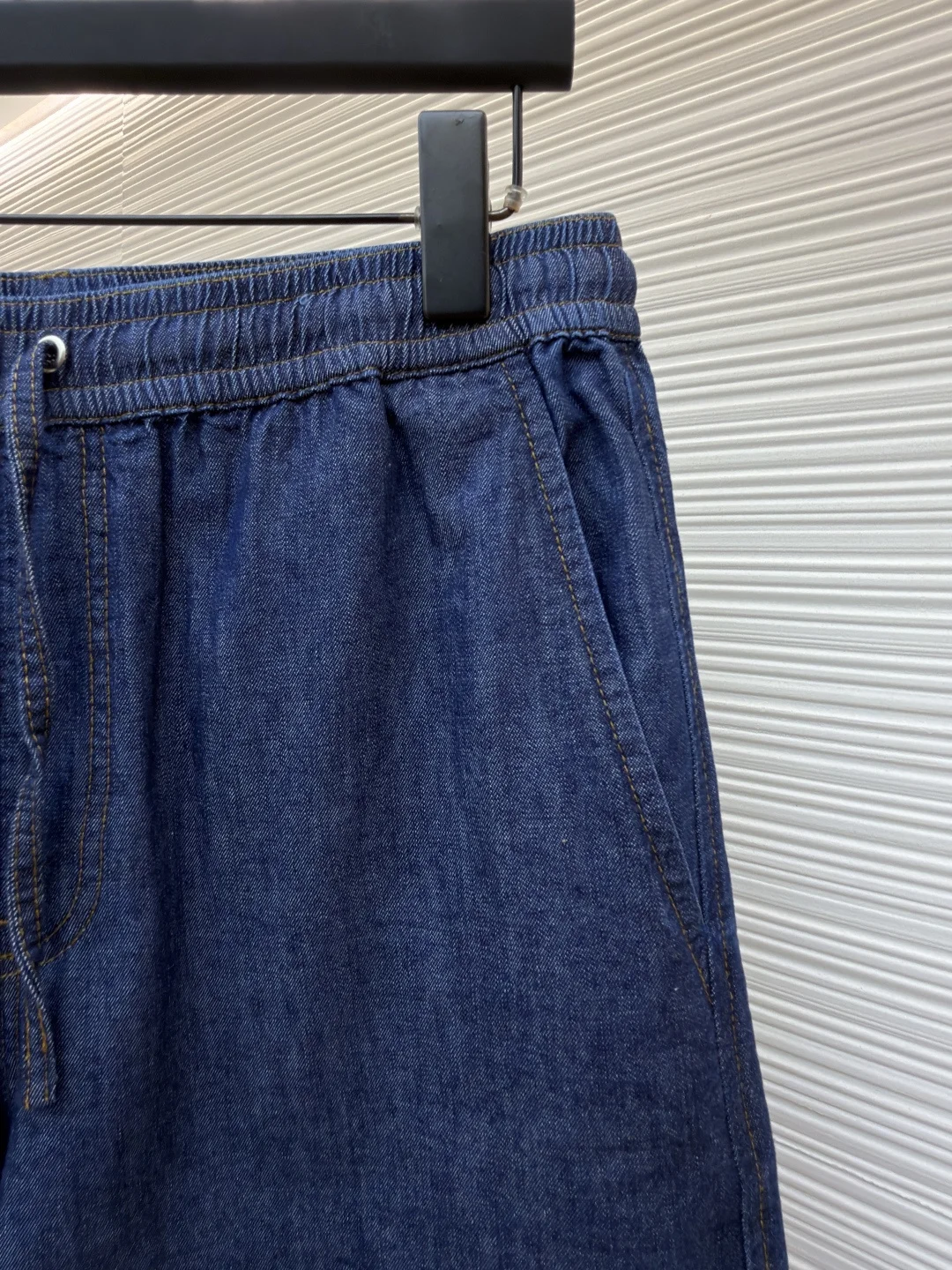LOEWE Shorts Cotton Denim 46-52 A95202608060199 - Image 5