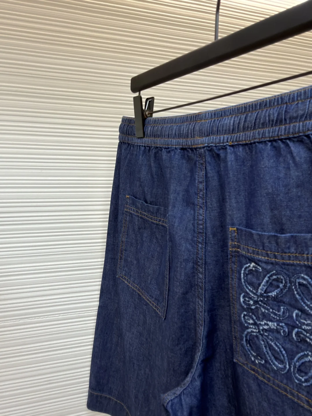 LOEWE Shorts Cotton Denim 46-52 A95202608060199 - Image 9