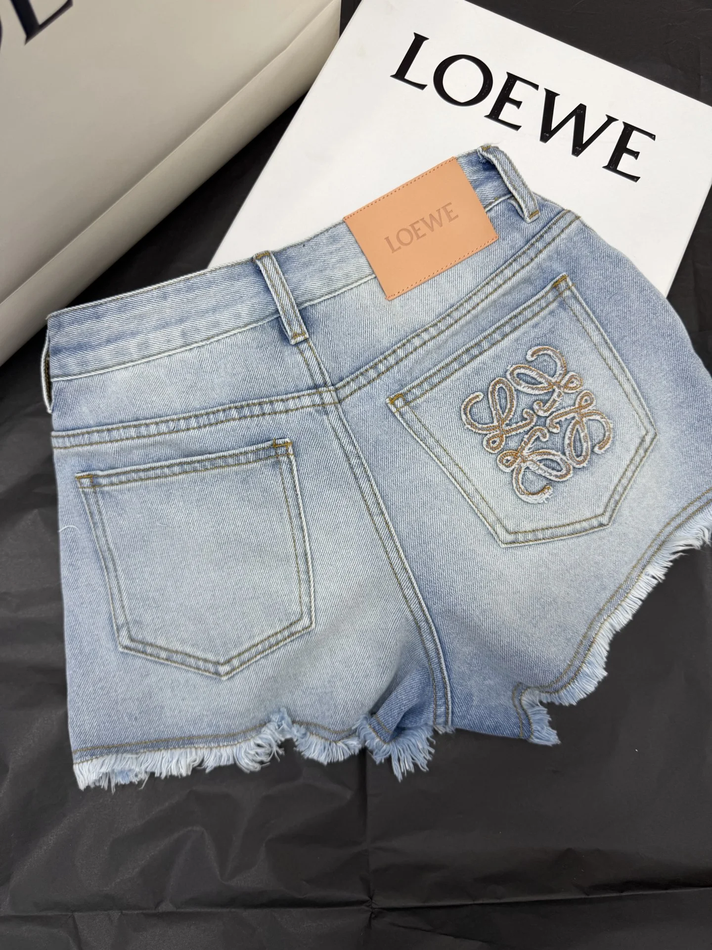 LOEWE Shorts Cotton S-M-L C15202608042672 - Image 9