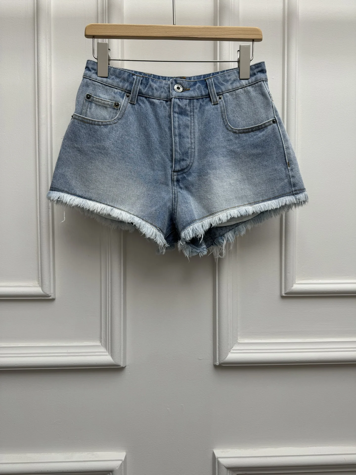 LOEWE Shorts Denim S M L B40202608040566