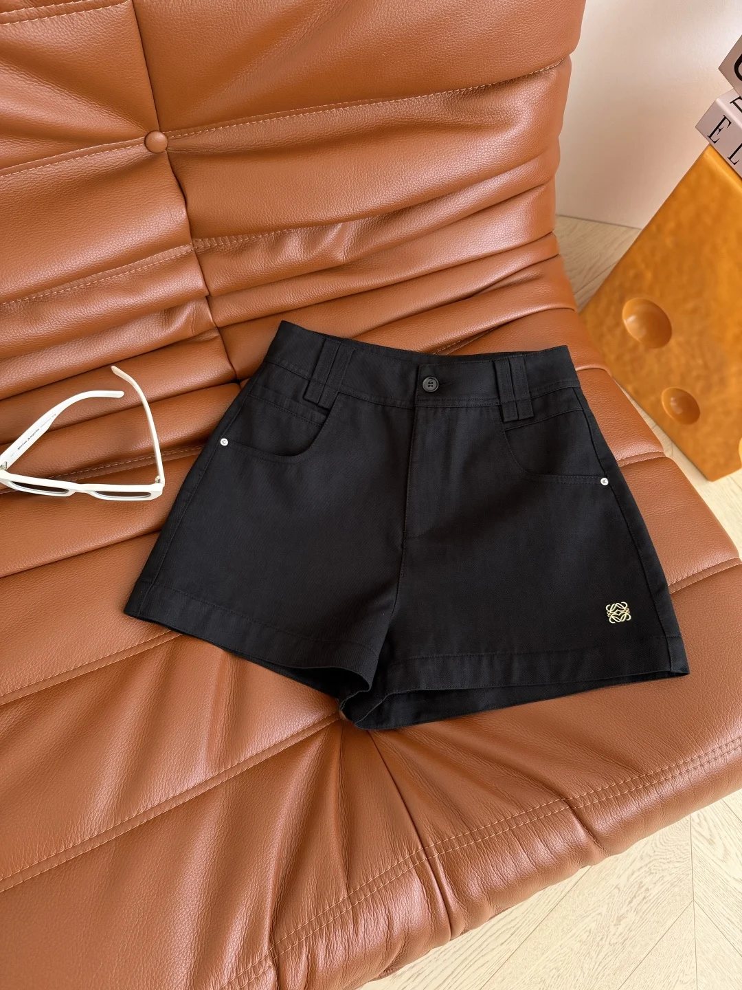 LOEWE Shorts S-L A95202608042425 - Image 7