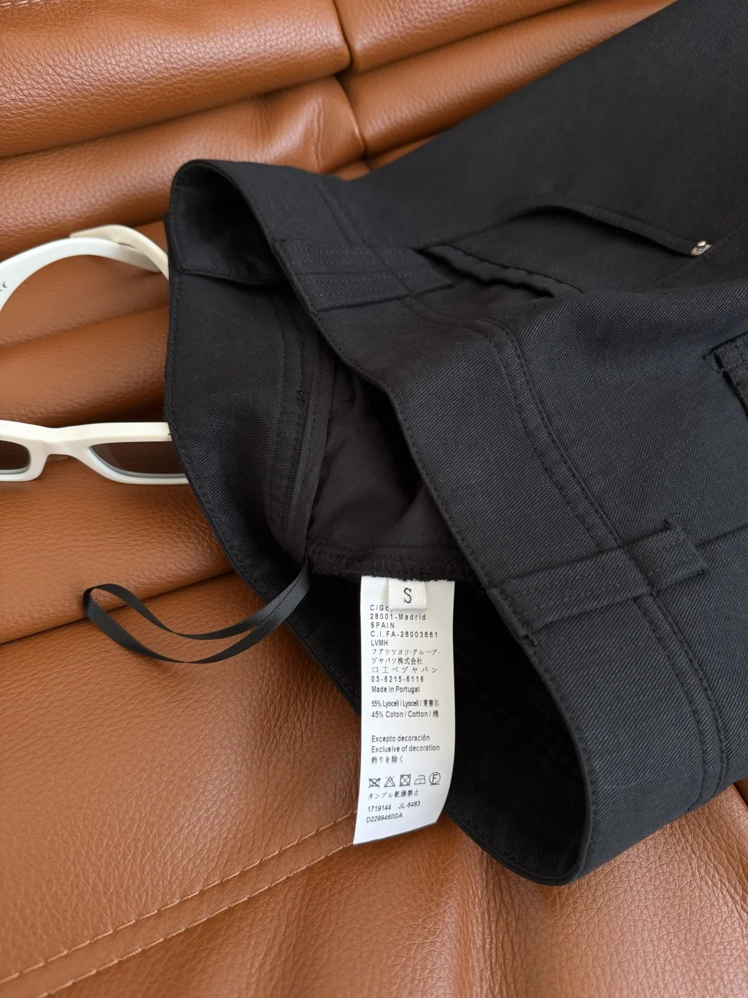 LOEWE Shorts S-L A95202608042425 - Image 8
