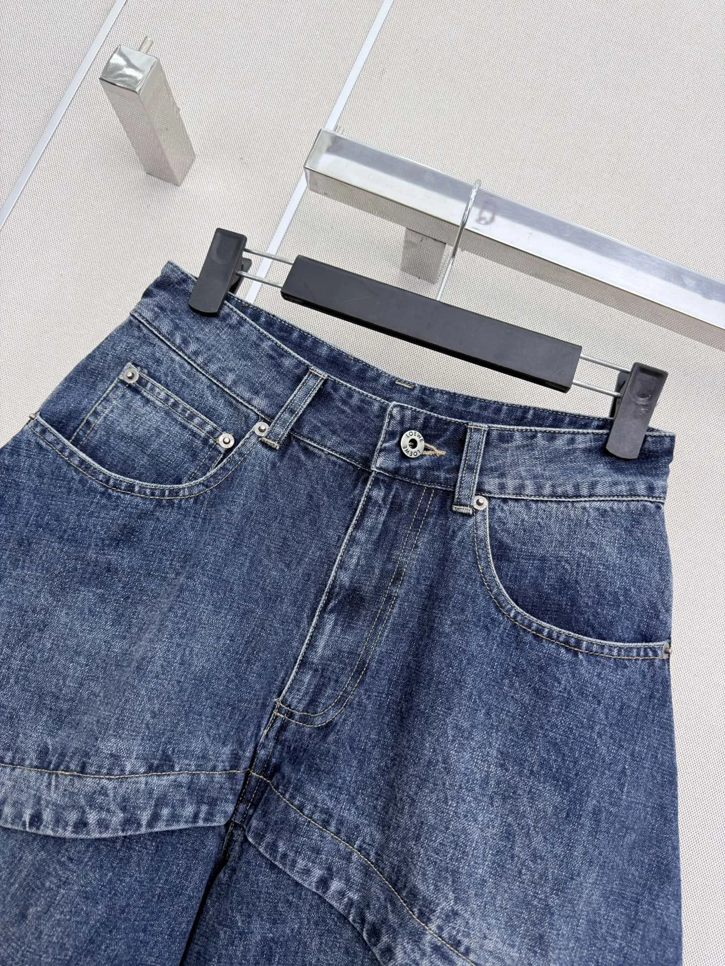 LOEWE Shorts S-L B45202608042767 - Image 2