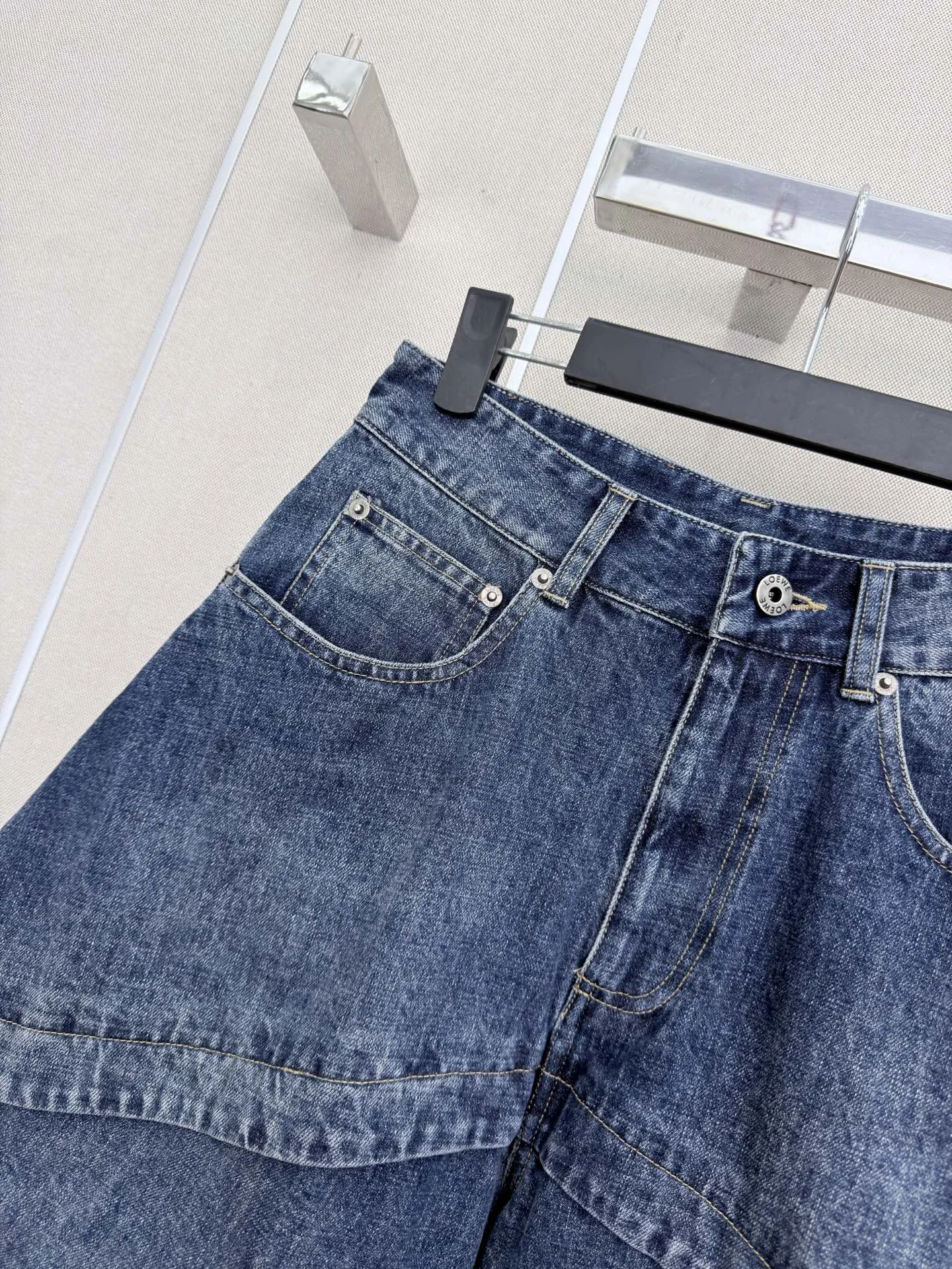 LOEWE Shorts S-L B45202608042767 - Image 3