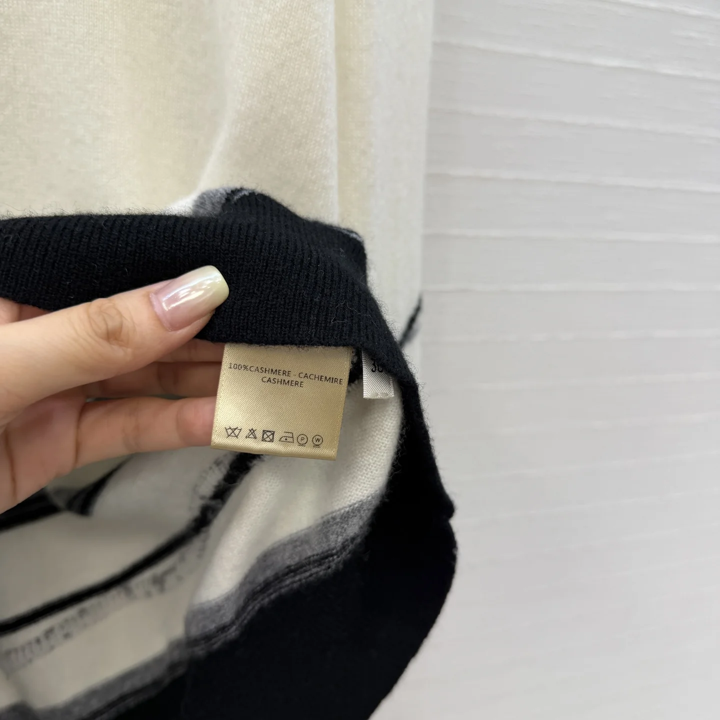 LOEWE Sweaters Cashmere 36 D00202608041669 - Image 8