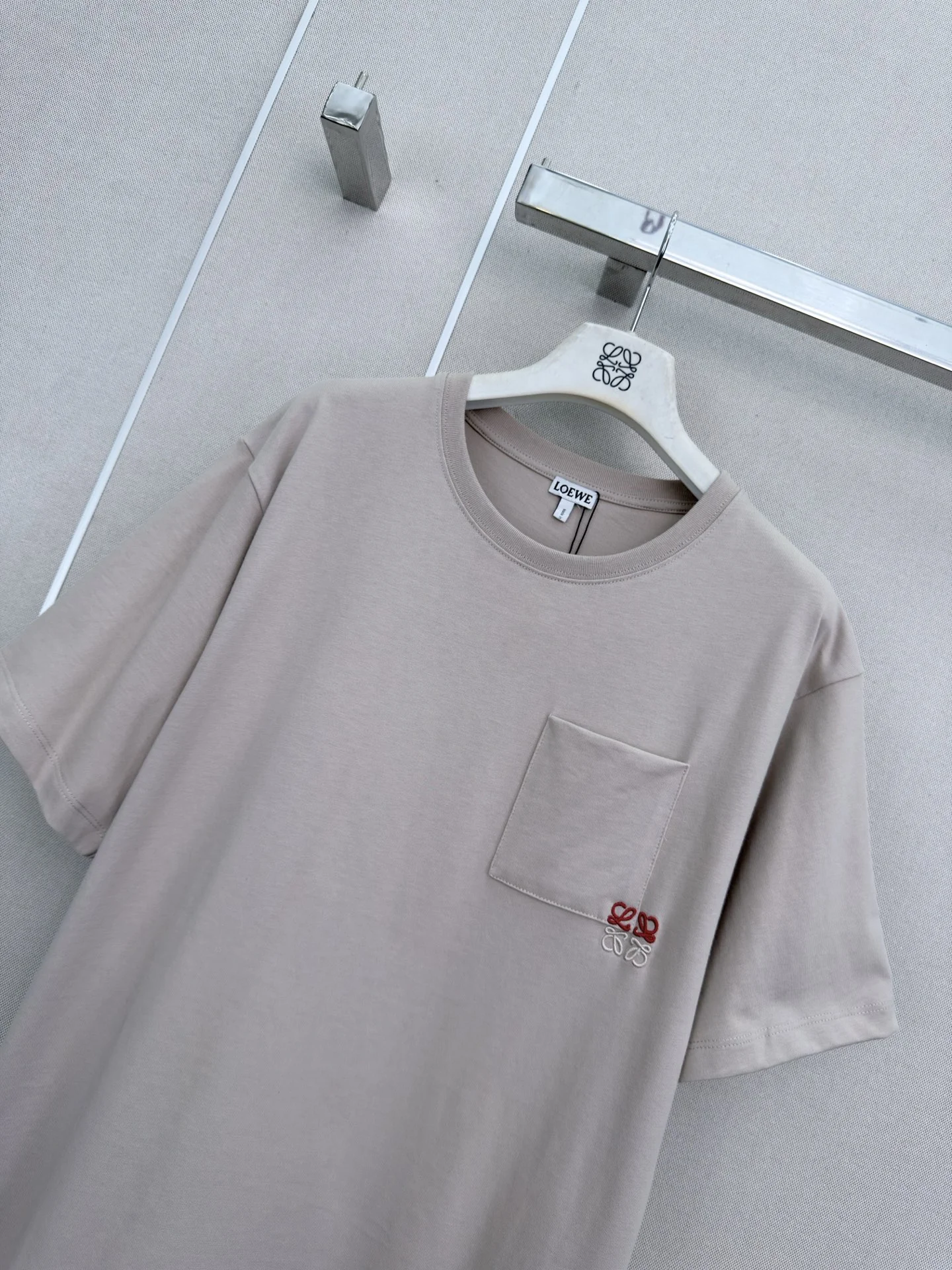 LOEWE T-shirts Cotton S-M-L A40202608042288 - Image 2