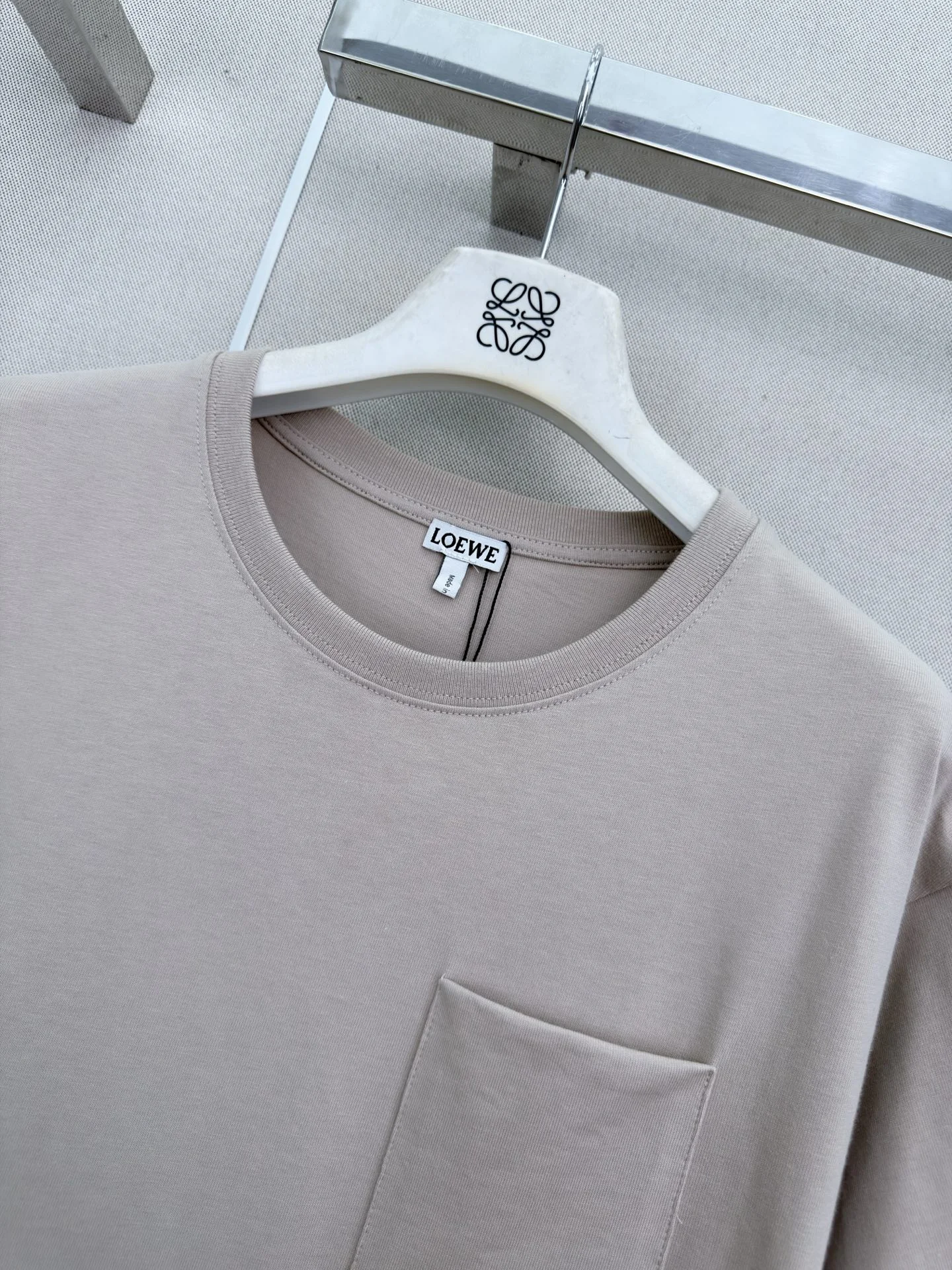 LOEWE T-shirts Cotton S-M-L A40202608042288 - Image 4