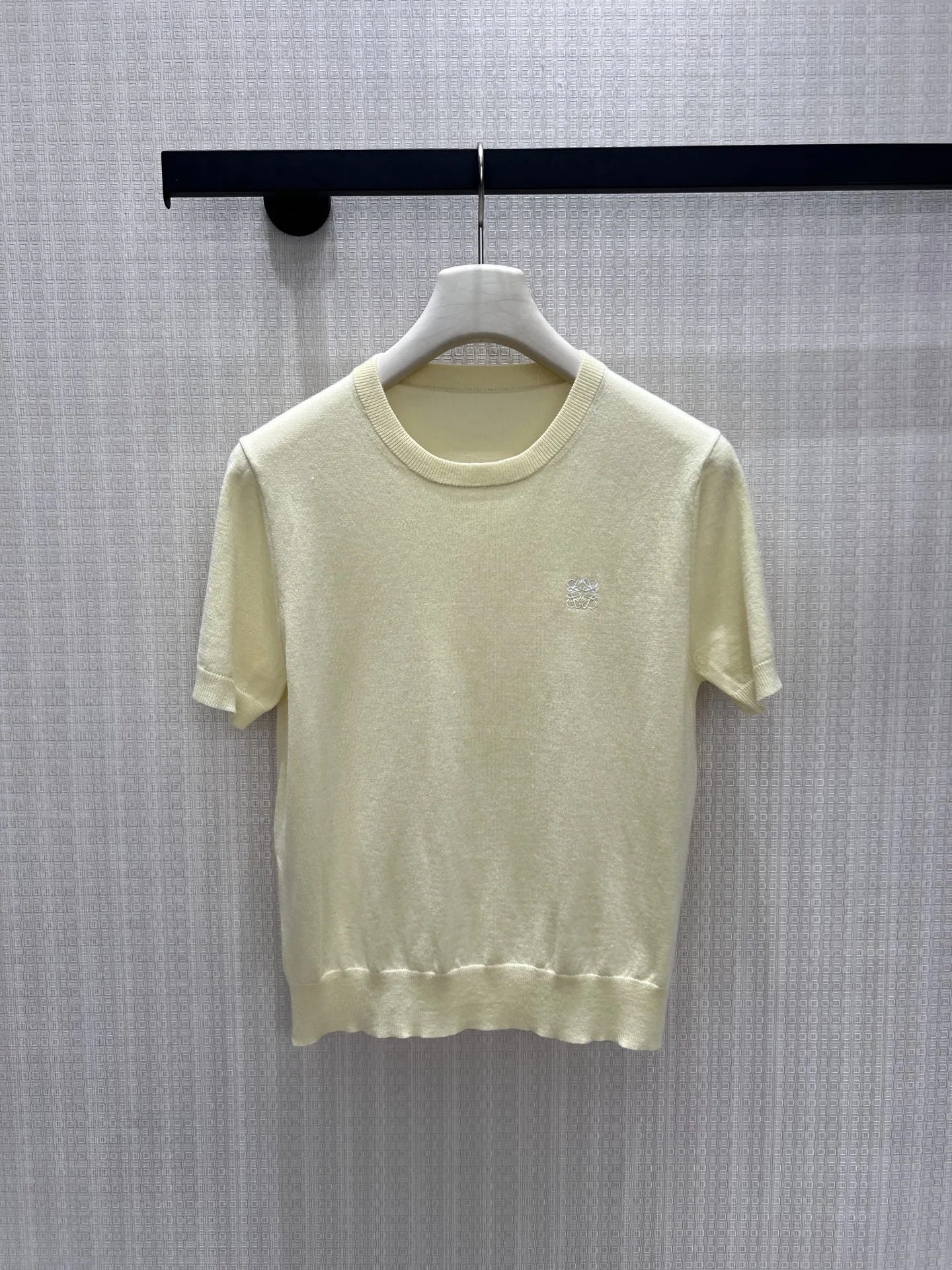 LOEWE T-shirts Cotton S-M-L B55202608042270