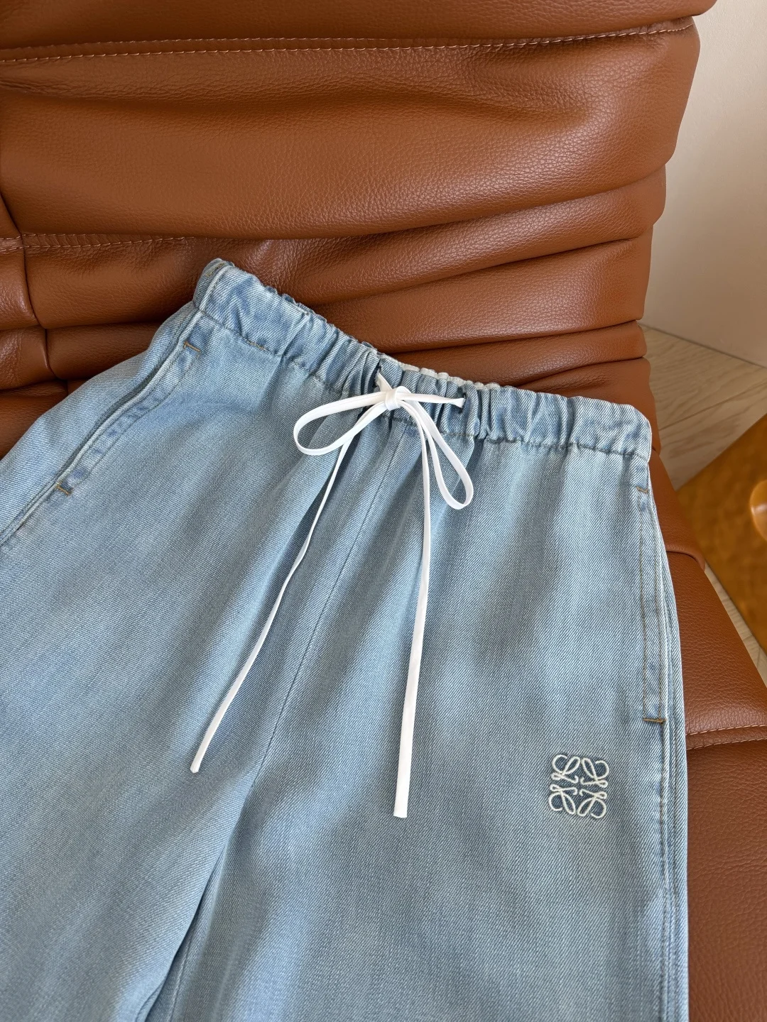 LOEWE Trousers Denim S-L B55202608042427 - Image 2