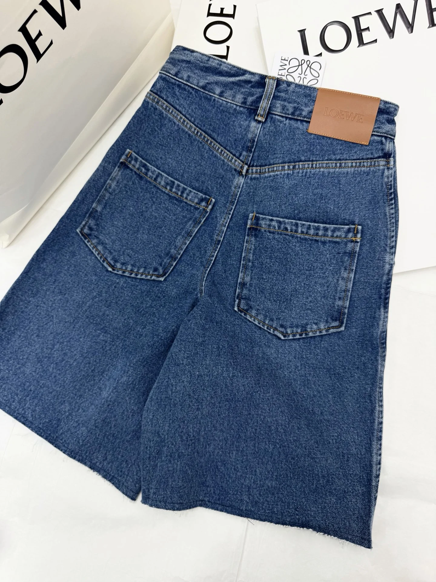 LOEWE Trousers Denim SML C20202608040492 - Image 6