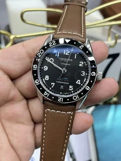 Alternative view of LONGINES Automatic (Black Dial) 40mm A400202608050042