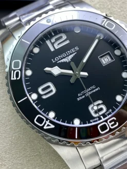 Alternative view of LONGINES Hydroconquest Automatic (Black Dial) 41mm ZF A250202608050013