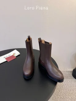 Alternative view of LORO PIANA Booties Calf Leather EU35-41 C80202608032946