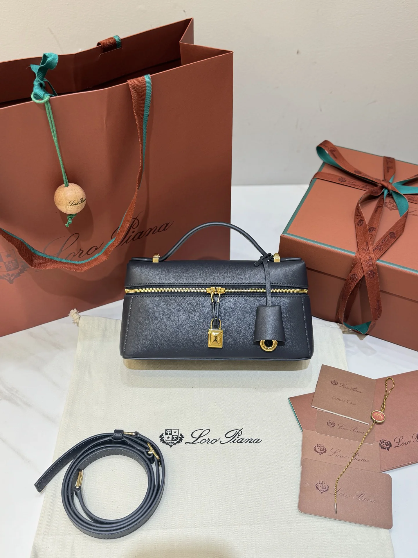 LORO PIANA Shoulder Bags Saddle Leather (Black-Gold) 23X12XCM F50202608100459